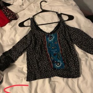 long sleeve crop top